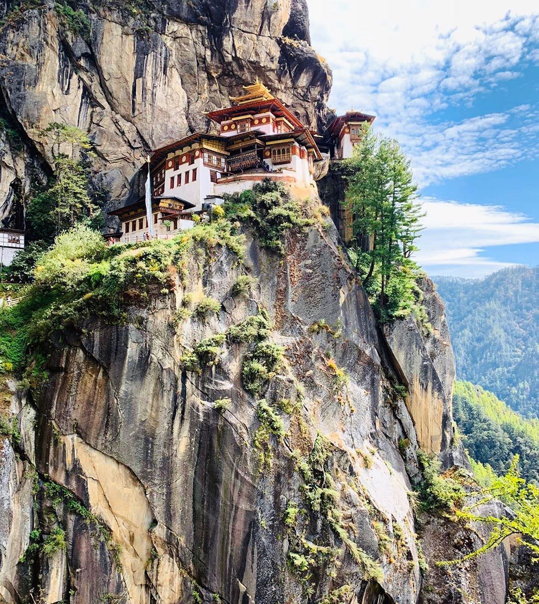 The centuries-old Braga Monastery built into a cliffside in Manang Valley