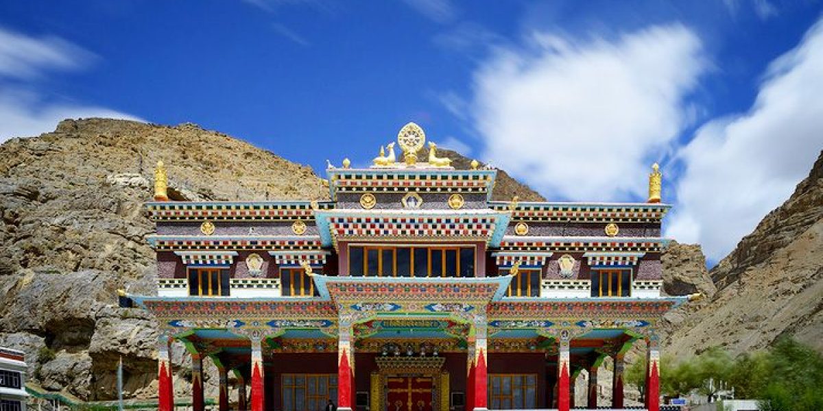 Himalayan Monasteries & Sacred Trails Himalayan Monasteries & Sacred Trails
